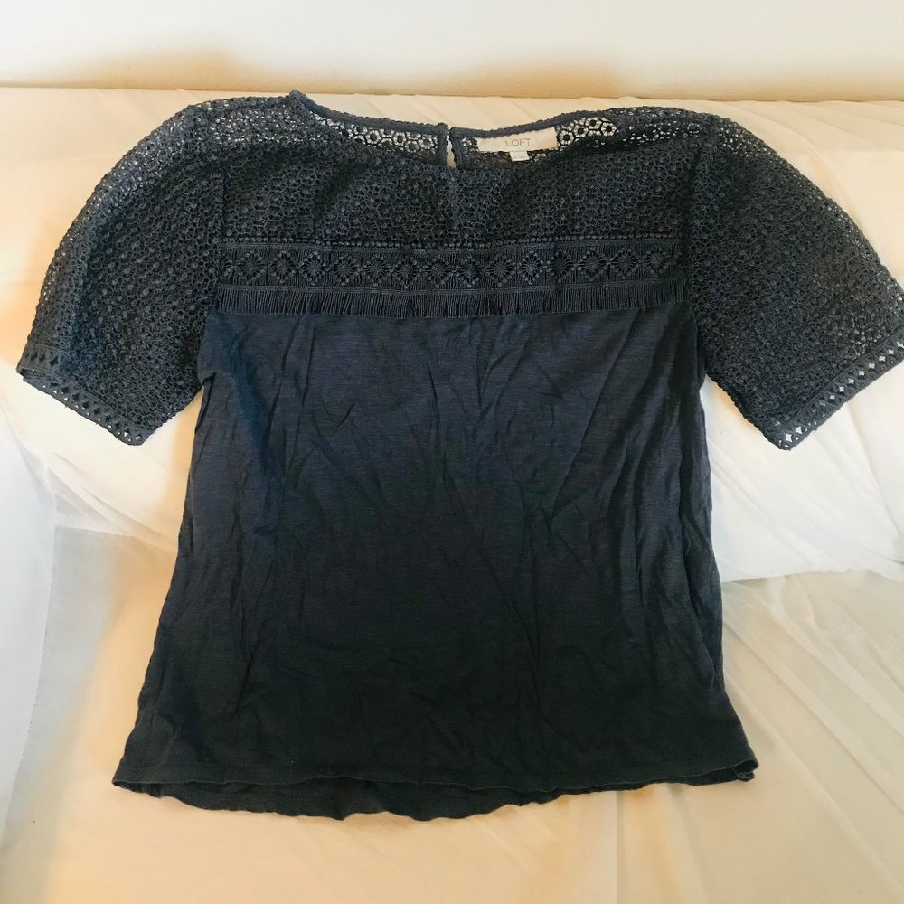 Short Sleeve, Crochet detail - Loft Shirt